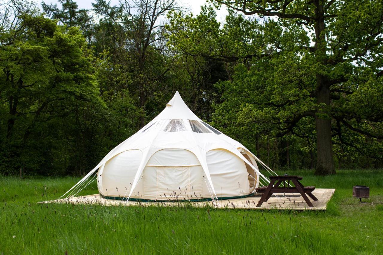 Camp Katur Glamping Hotel Carthorpe ภายนอก รูปภาพ