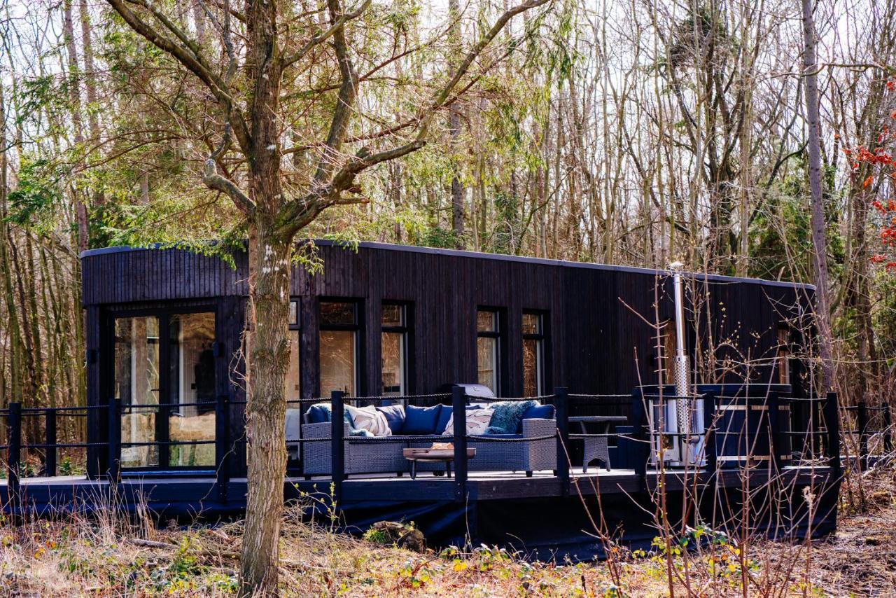 Camp Katur Glamping Hotel Carthorpe ภายนอก รูปภาพ