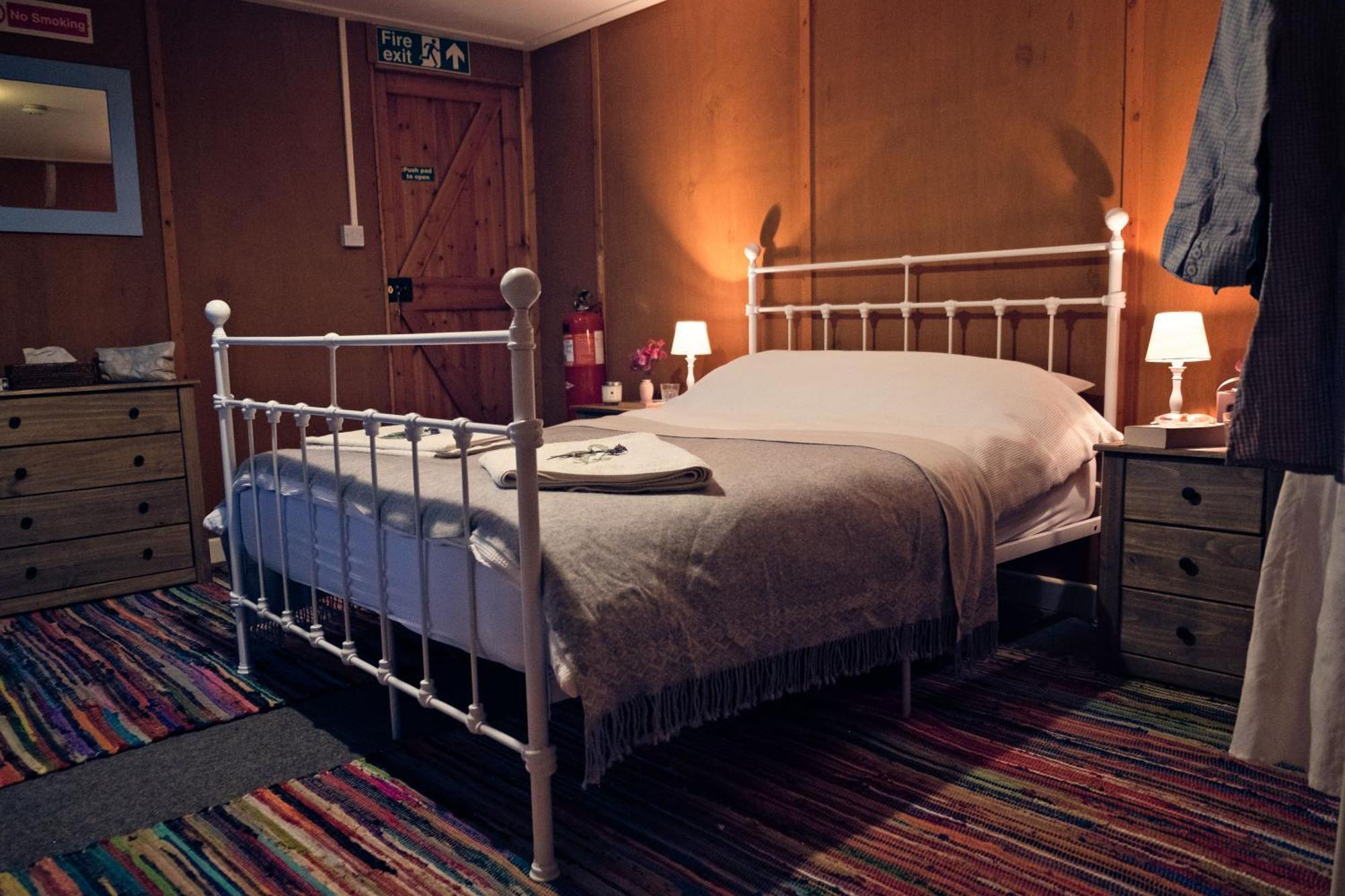 Camp Katur Glamping Hotel Carthorpe ห้อง รูปภาพ